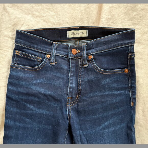 9" High Rise Skinny - Picture 3 of 4